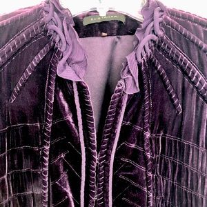 🔥Host Pick🔥 Romantic silk velvet Elie Tahari jacket
